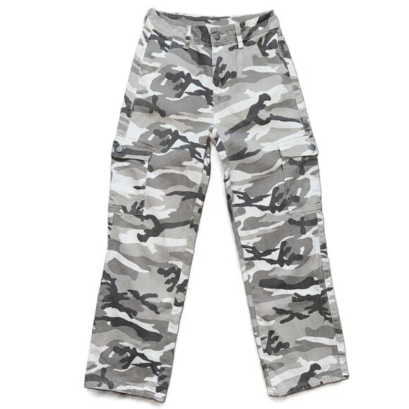 New XS Petite White‎ Gray Camo Denim Cargo Jeans Pants with Pockets - Picture 1 of 3